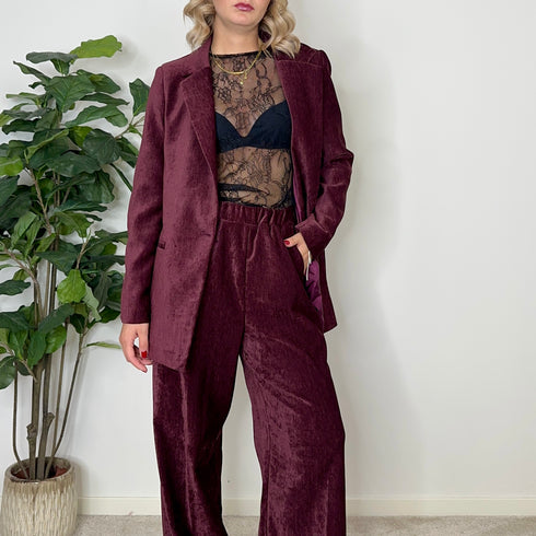 Completo Velvet