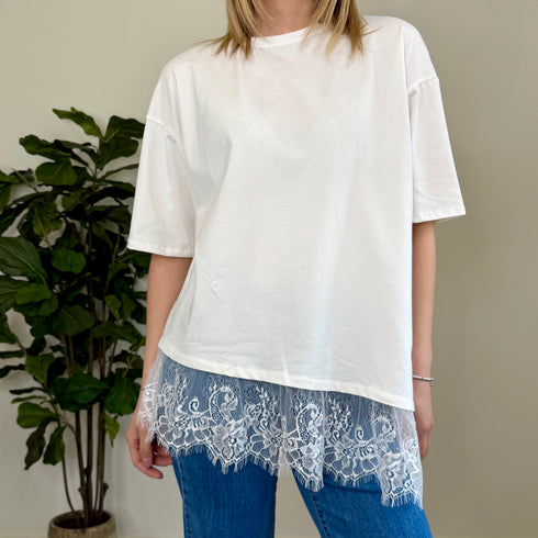 T-shirt con pizzo