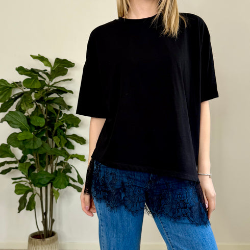 T-shirt con pizzo