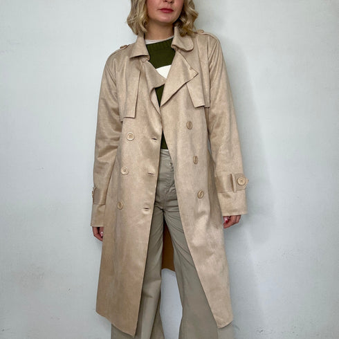 Trench in camoscio