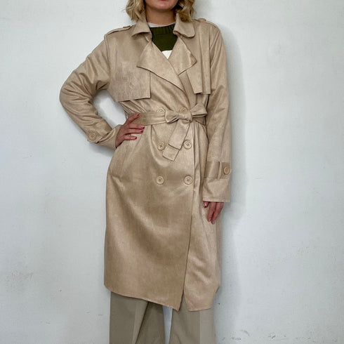 Trench in camoscio