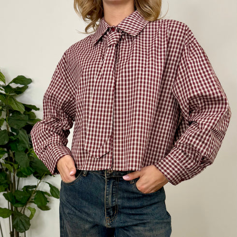 Camicia vichy con cravatta