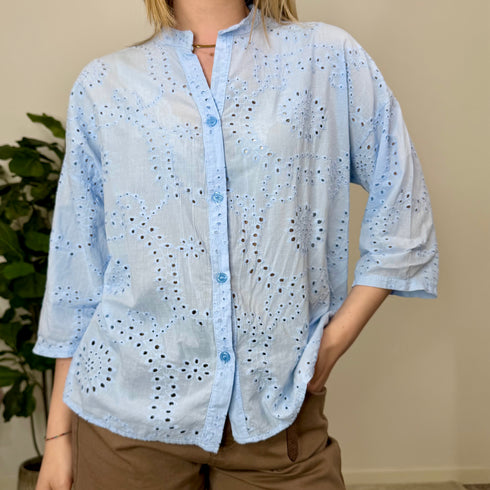 Camicia in sangallo
