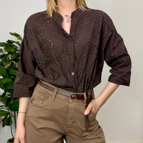 Camicia in sangallo