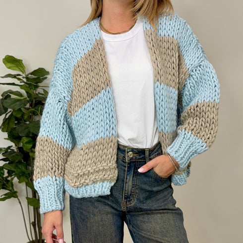 CARDIGAN OVERSIZE A RIGHE