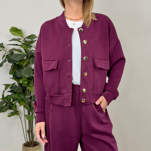 COORDINATO IN NEOPRENE CON BOTTONI