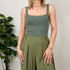 Top con scollo quadrato