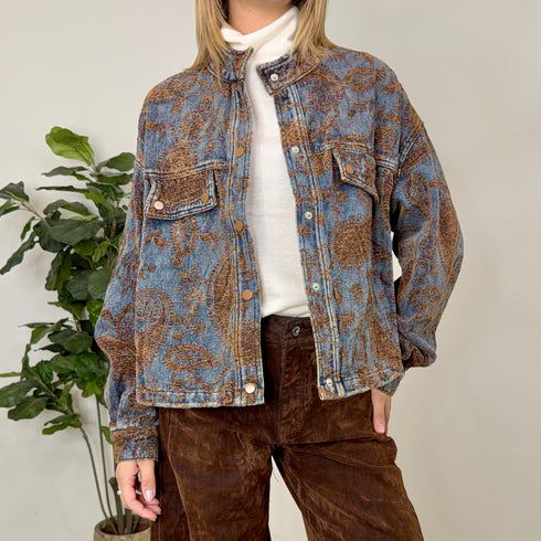 BOMBER IN DENIM CON EFFETTO DAMASCATO
