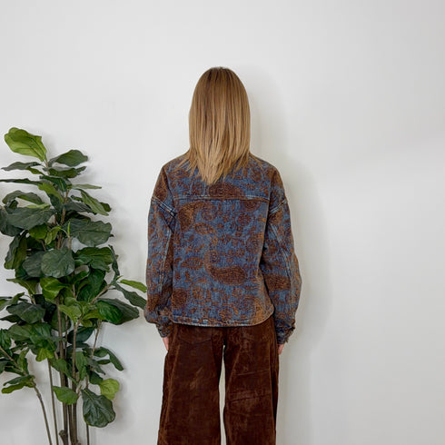 BOMBER IN DENIM CON EFFETTO DAMASCATO