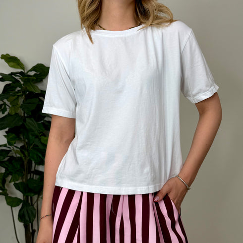 T-shirt mom fit