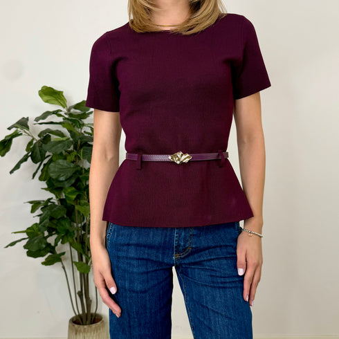 TOP IN MAGLIA CON CINTURA.